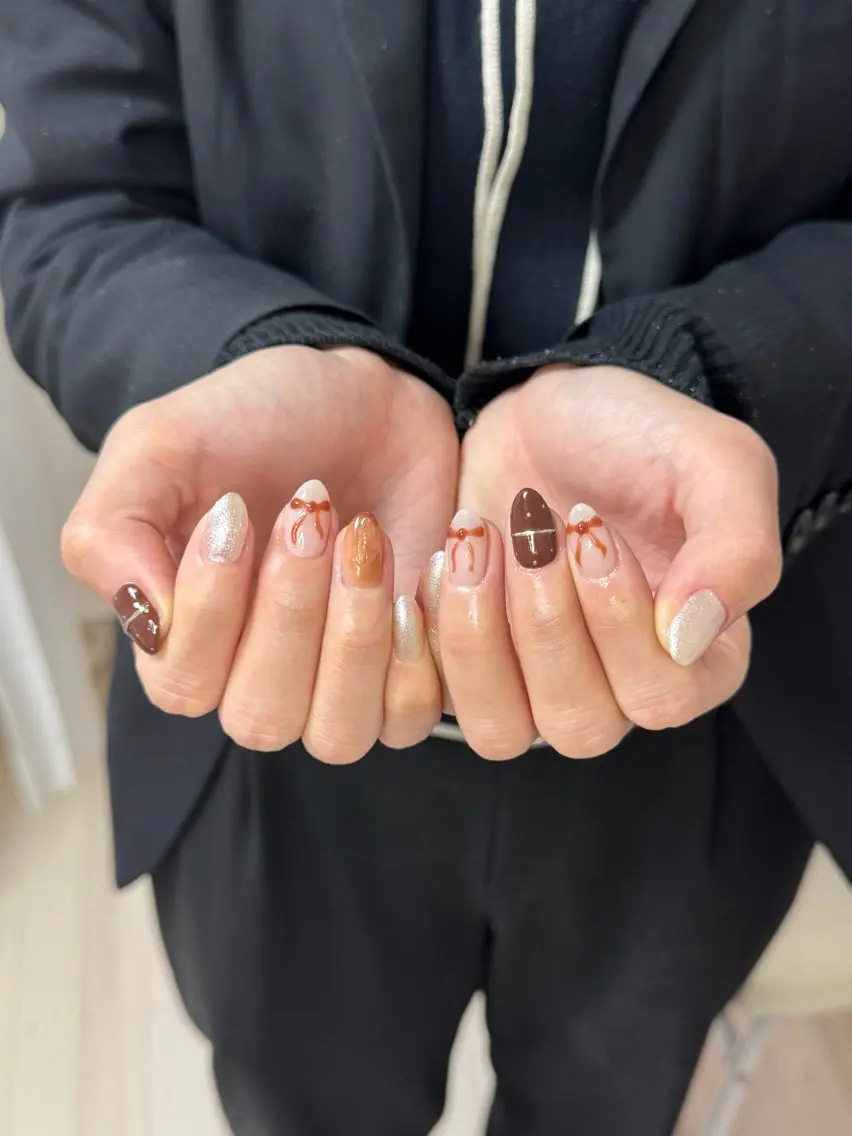 ネイル アートネイル オーロラネイル チークネイル フレンチネイル ガラスフレンチ ハンドネイル 🎀🎀YooLi Nail Salonのネイルデザイン