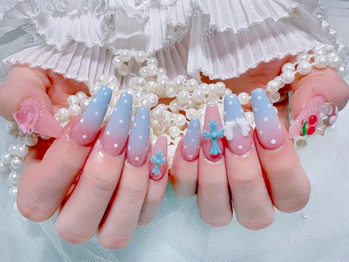 ネイル ハンドネイル 🐳彩羽チップ 長さだし専門🐳のネイルデザイン