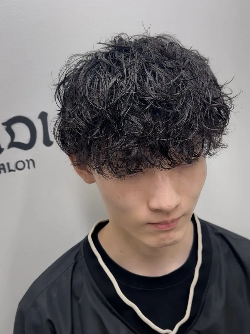 メンズ メンズパーマ 坂口 駿平のヘアスタイル