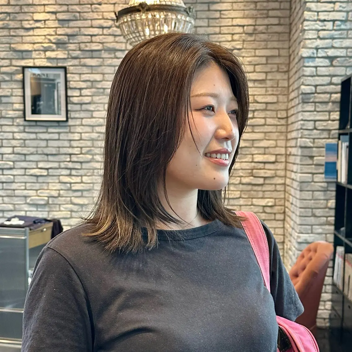セミロング カラー 透明感カラー カット ヘアカラー トリートメント MEG ✨のヘアスタイル