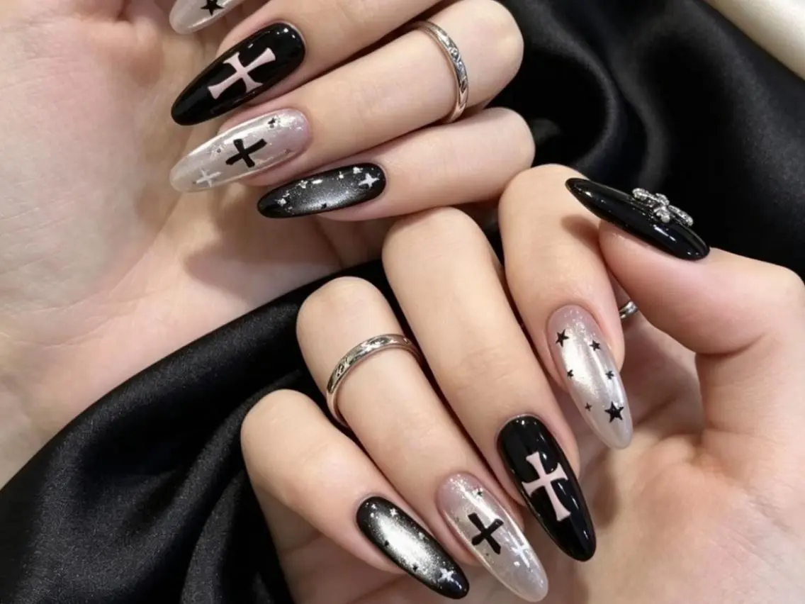 ネイル メンズ メンズ韓国風 オーロラネイル チークネイル 長さ出し フレンチネイル ハンドネイル ハンドケア NEW NAIL💞 Ka Kaのネイルデザイン