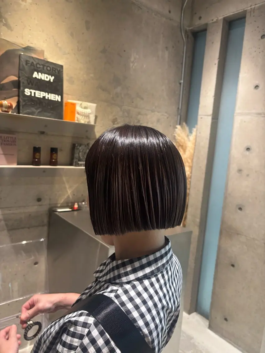 ミディアム カット 艶髪🫧 Suzunaのヘアスタイル