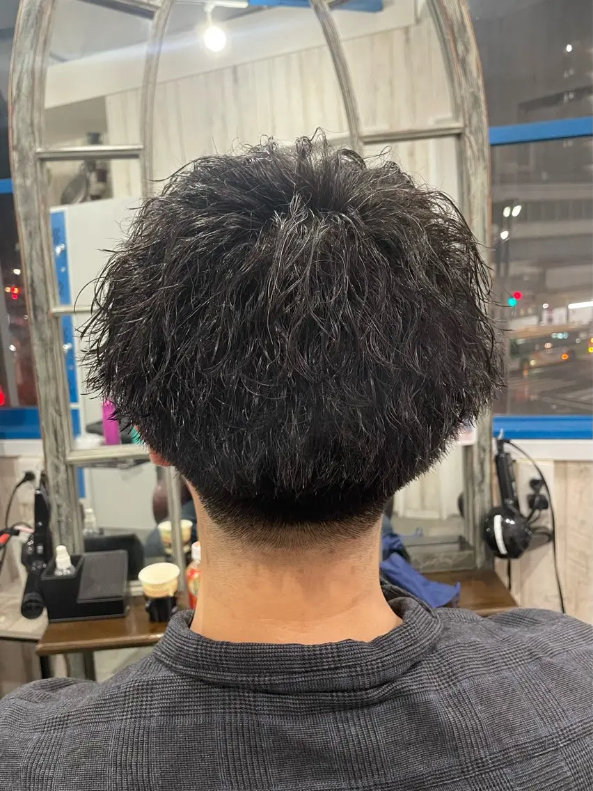 ショート カット パーマ 韓国風くびれヘア/ 小顔レイヤー🧿小林のヘアスタイル