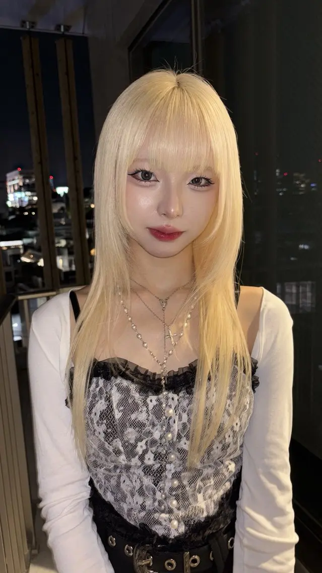 ロング カラー ヘアカラー 爆撃りこ☆/似合わせ カラー/ハイトーンのヘアスタイル
