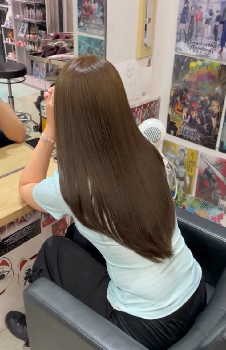 カラー 🍒オタク|渋谷 透明感|ダブルカラーのヘアスタイル