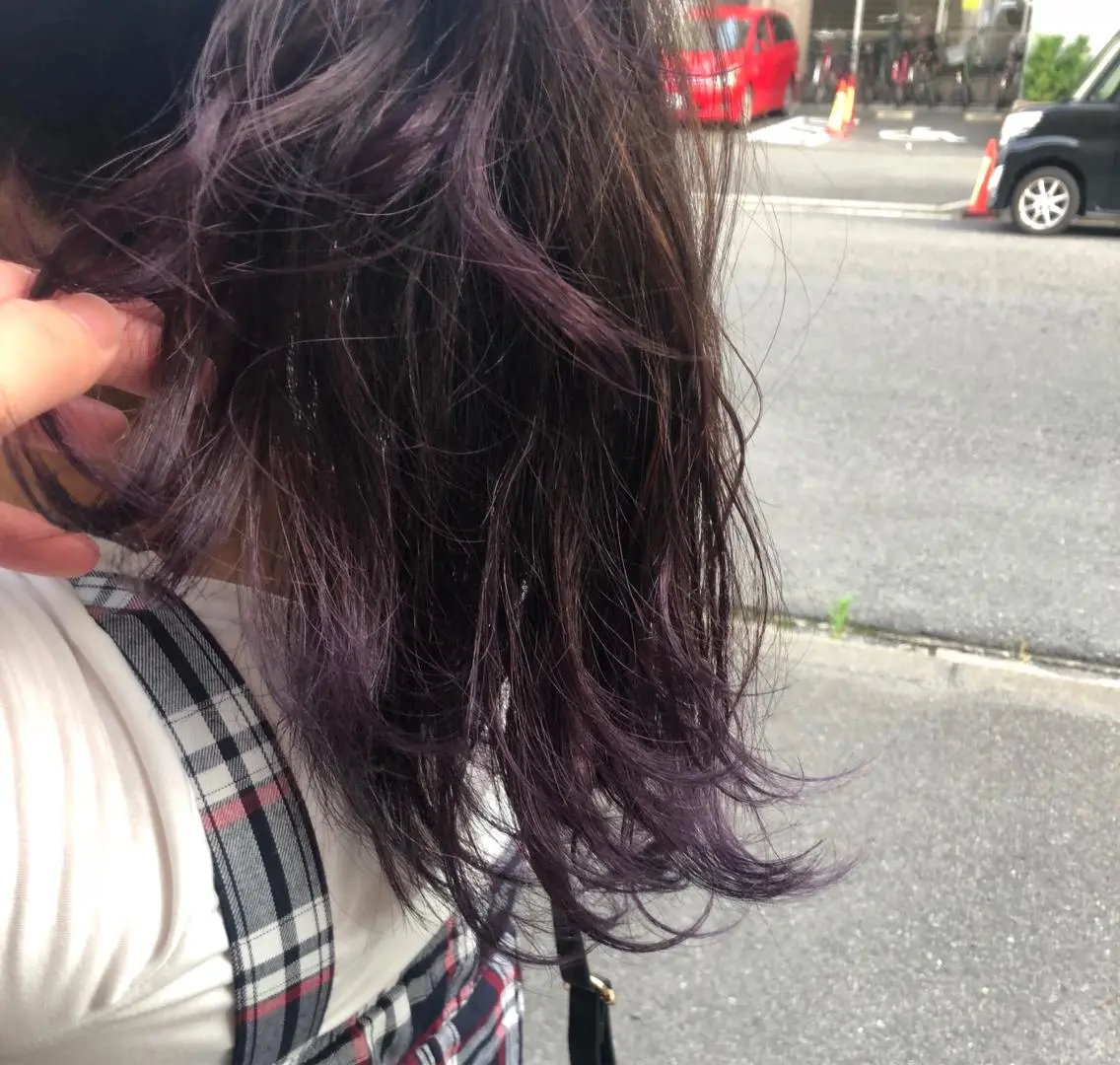 ロング カラー パープルカラー 永井 悠大のヘアスタイル