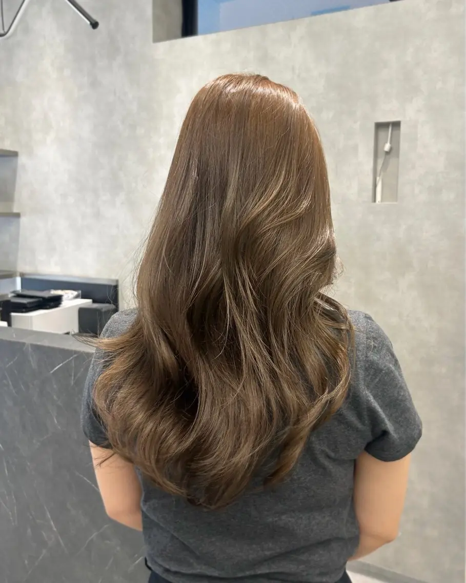 ロング ヘアカラー トリートメント 大人レイヤー/艶髪 🥥🌴TOMONAのヘアスタイル