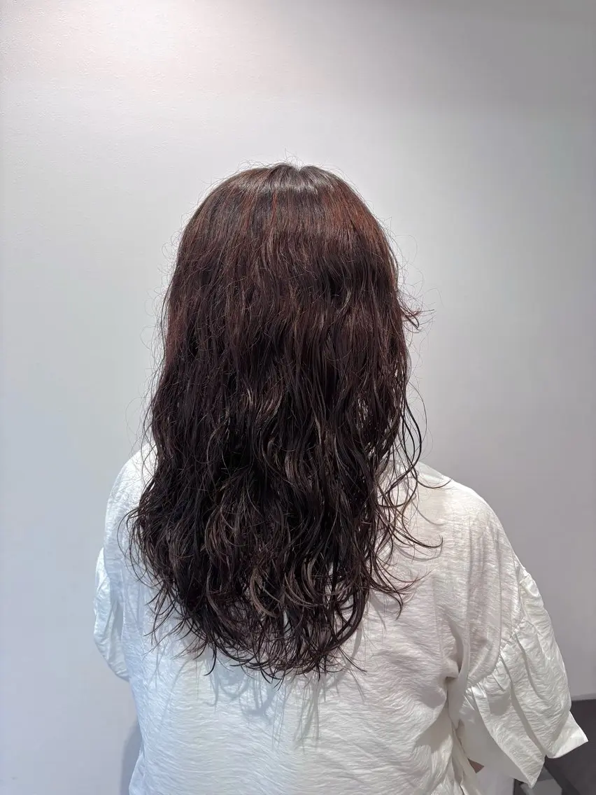 セミロング カラー パーマ セミロングパーマ ブラウンカラー オレンジ オレンジブラウン ニュアンスパーマ カット ヘアカラー パーマ トリートメント レイヤーパーマ/ かどたはるなのヘアスタイル