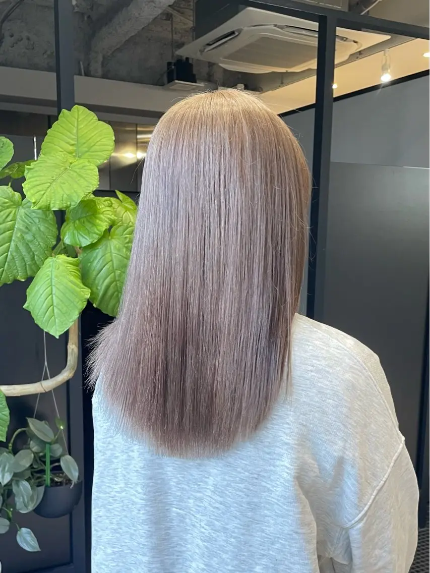 セミロング カラー グレージュ ヘアカラー トリートメント 💝ブリーチ ショート/れい💝のヘアスタイル