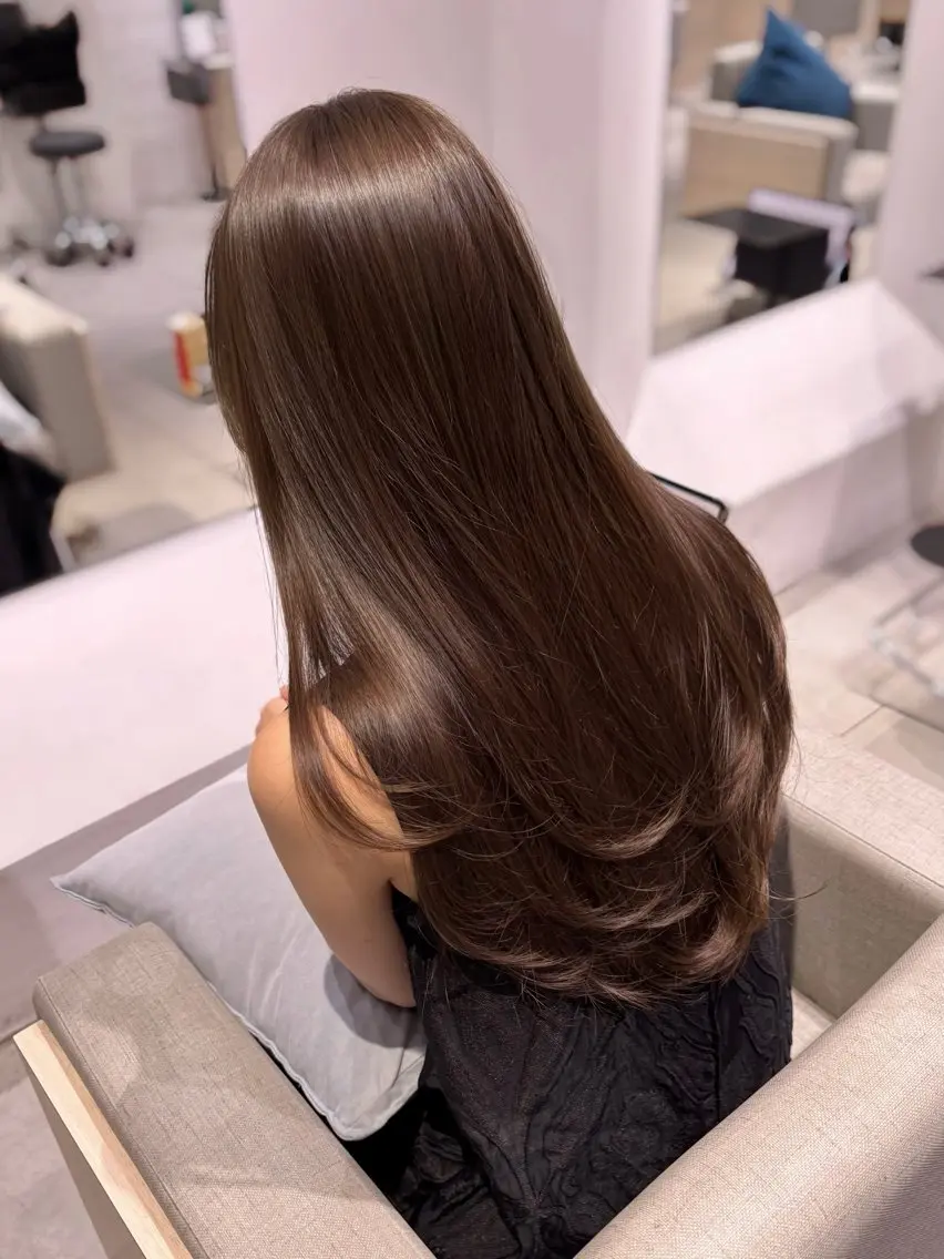 ロング カラー ベージュカラー ブリーチ グレージュ ミント ミントベージュ カット ヘアカラー トリートメント 銀座/韓国レイヤー/ 艶カラー🍓原田侑依のヘアスタイル