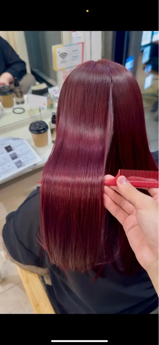 ロング カラー 透明感カラー レッドカラー トリートメント アニメデザイン美容師 /メンズカット/僚汰のヘアスタイル