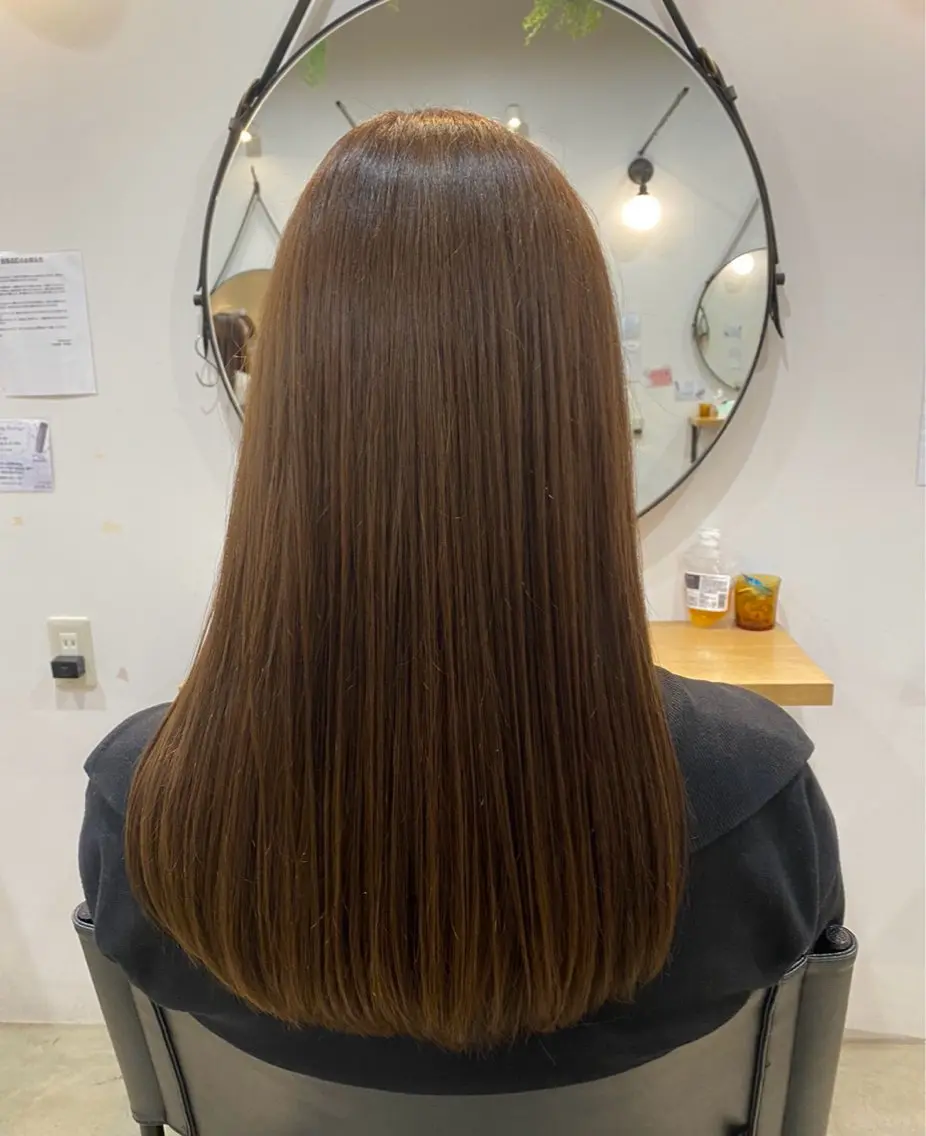 ロング カット 縮毛矯正 トリートメント ひがし はるなのヘアスタイル
