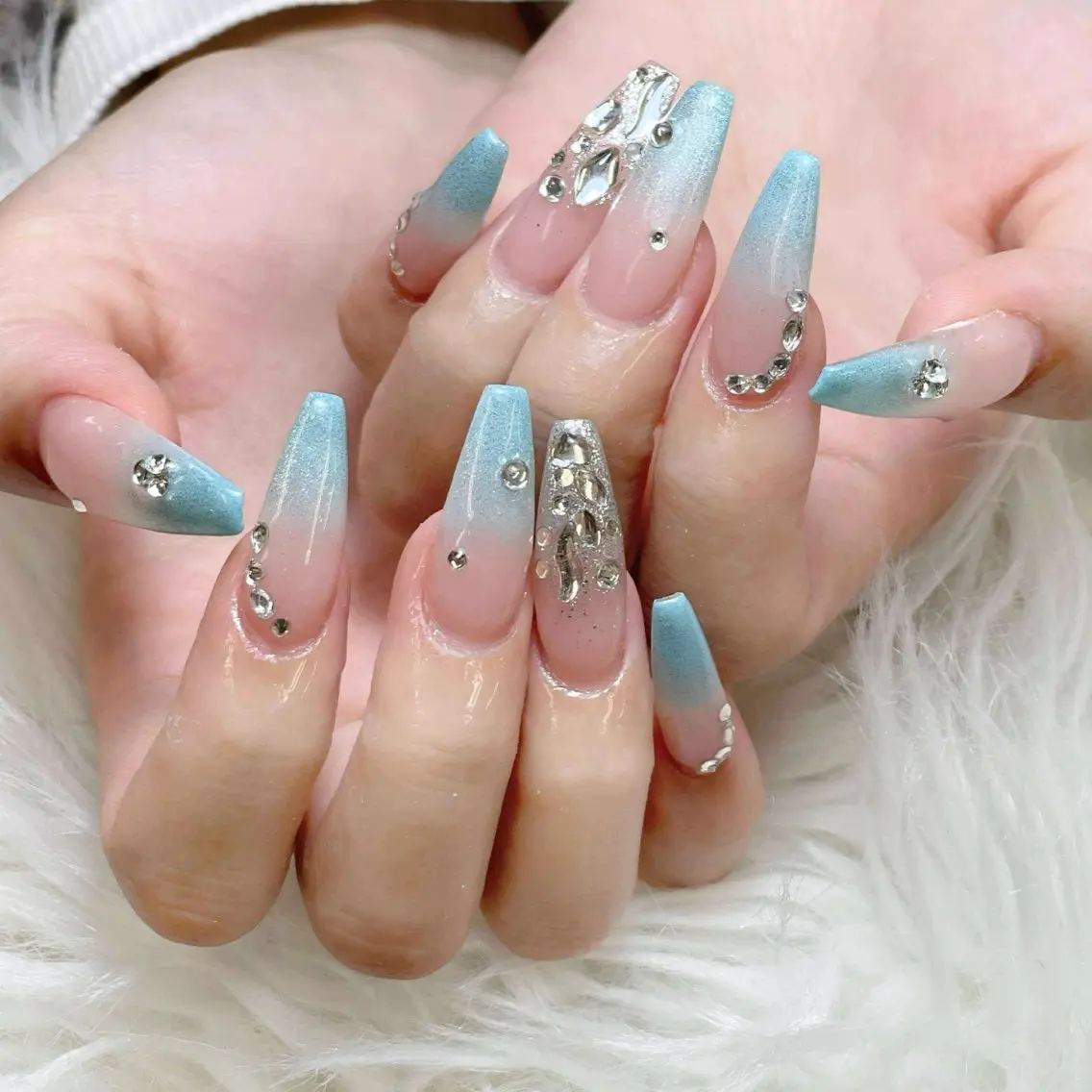 ネイル チークネイル 長さ出し フットネイル マグネットネイル 持ち込み ハンドネイル ANH NAIL ゴテゴテ専門店💎のネイルデザイン