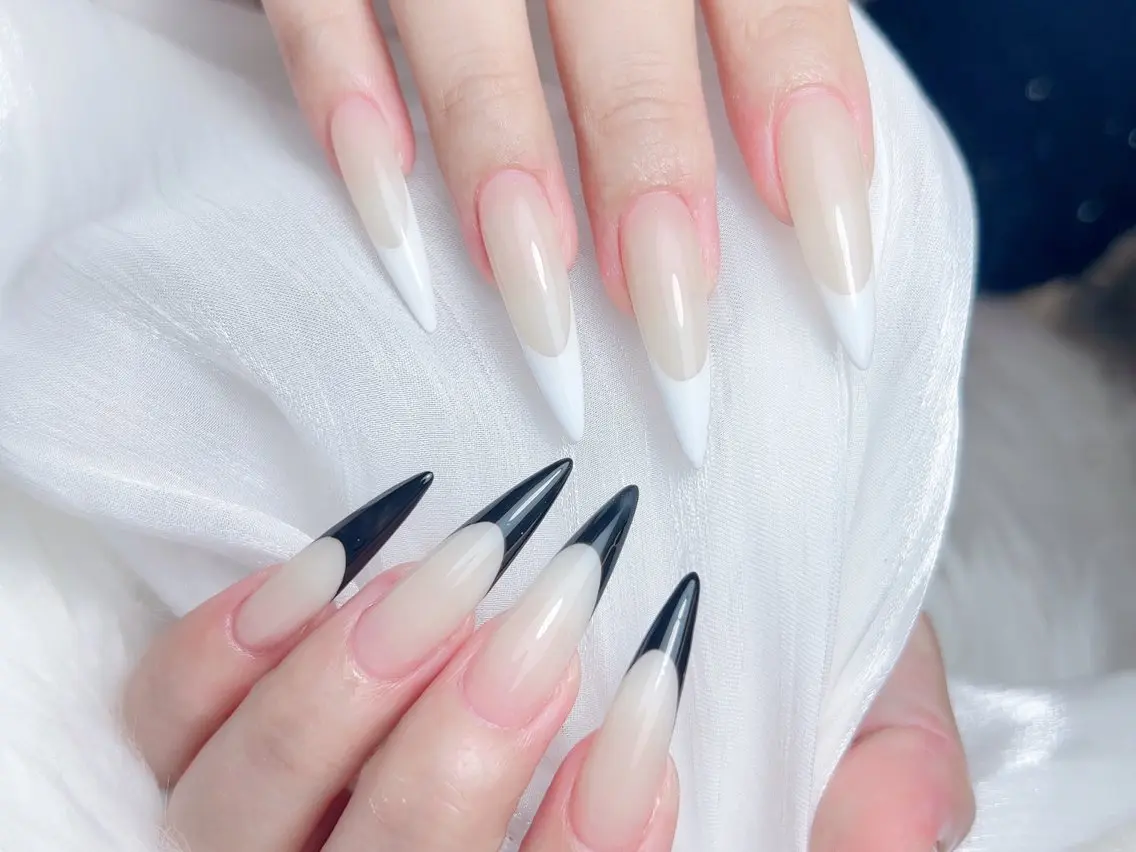 ネイル ハンドネイル M🌷nail 長さだし専門店のネイルデザイン