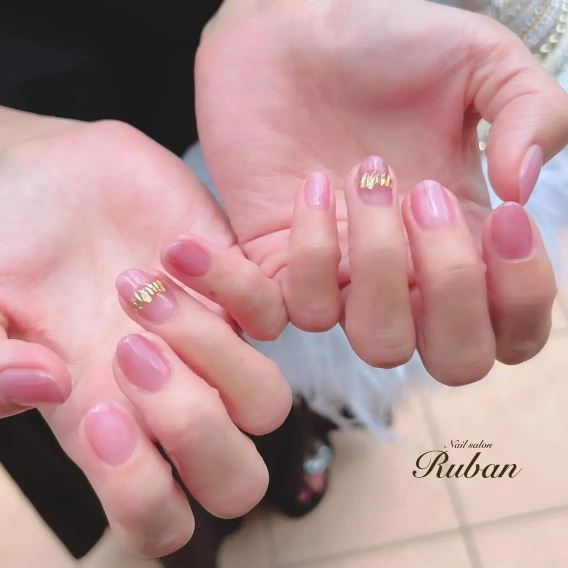 ネイル ミラーネイル ワンホンネイル Nail salon Rubanのネイルデザイン
