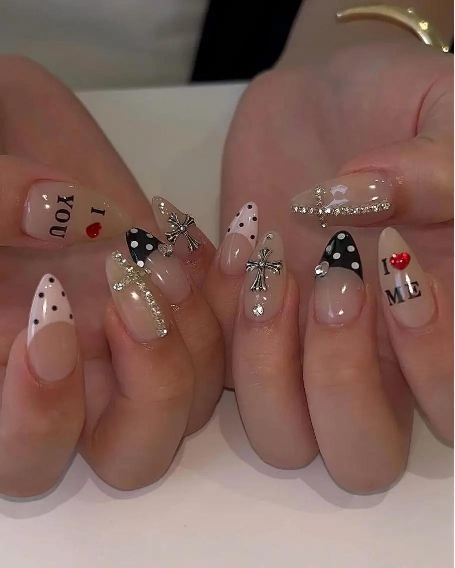 ネイル ハンドネイル HAPPI NAIL CALINのネイルデザイン