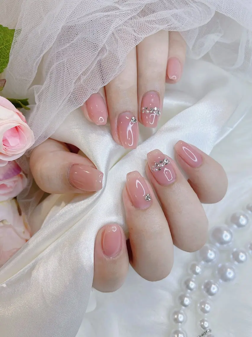 ネイル ハンドネイル Cleo伏見店🌿 Momokaのネイルデザイン