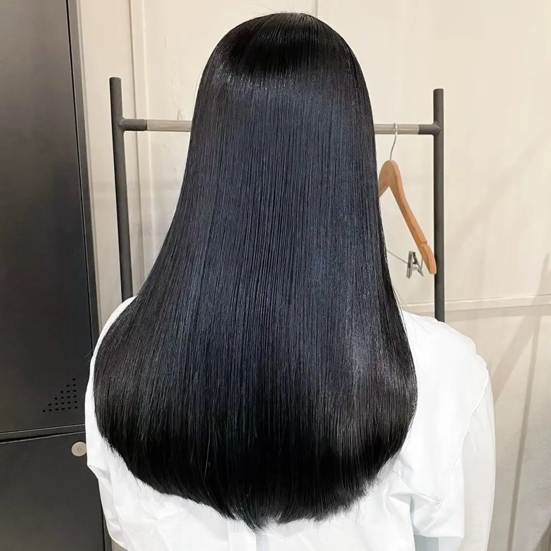 似合わせカット & 最高級アルカリ縮毛矯正 & プラチナヴェール2stepトリートメントの写真