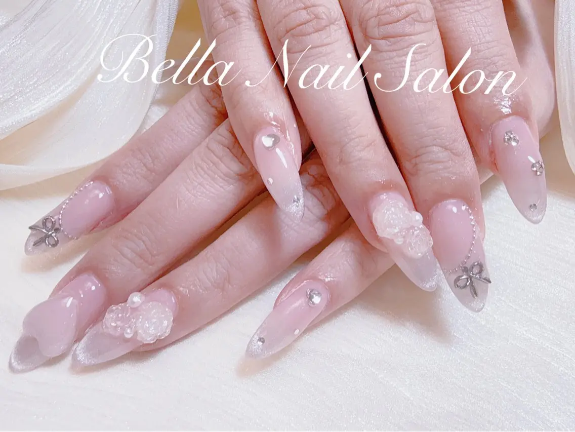 ネイル ハンドネイル Bella Nail Salonパラジェルのネイルデザイン