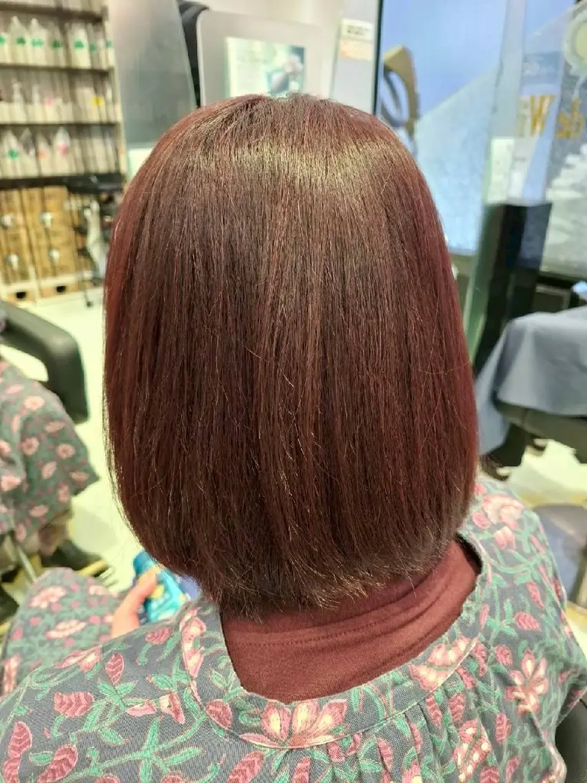 ショート カラー ブラウンカラー ピンクカラー ピンクブラウン カット ヘアカラー トリートメント KANAKO .のヘアスタイル