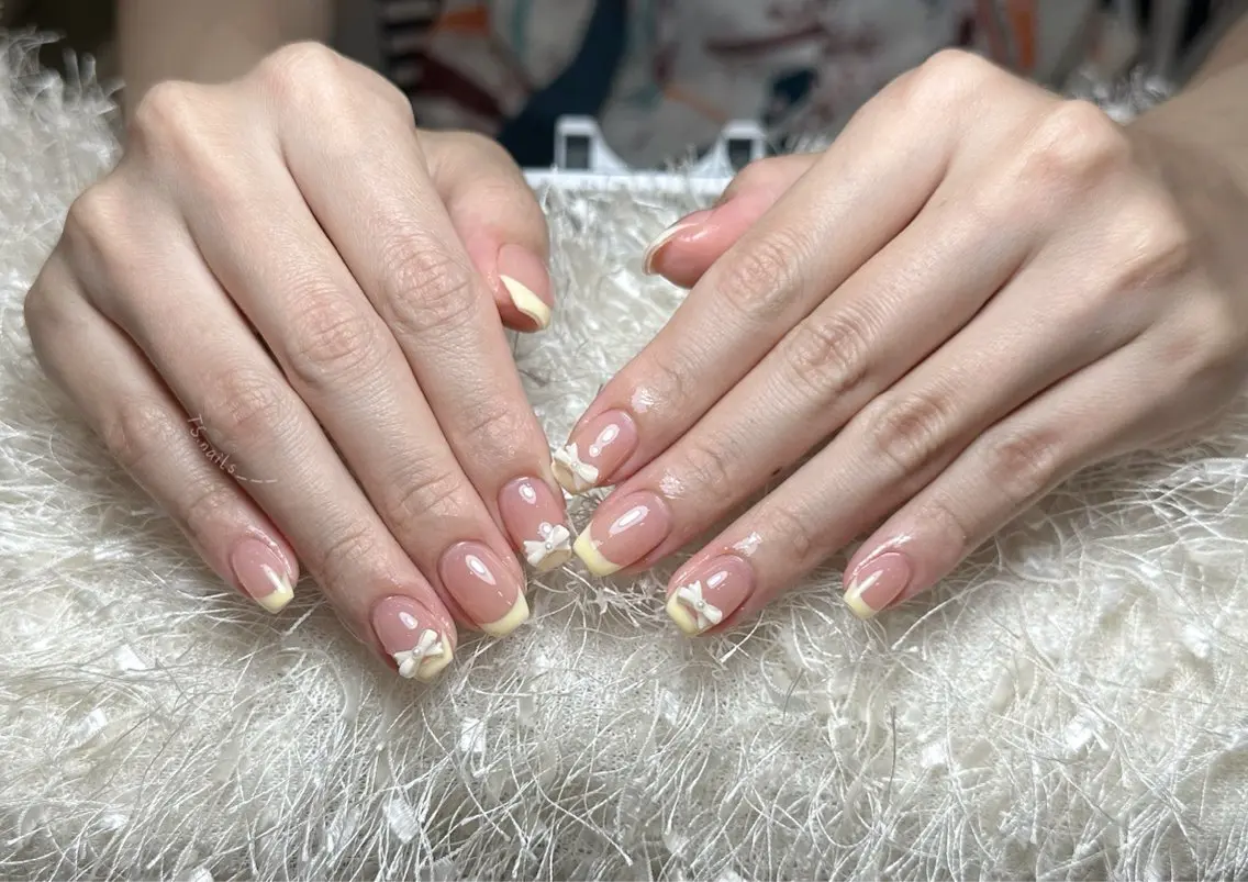 ネイル キラキラネイル マグネットネイル 持ち込み シンプルネイル ハンドネイル フットネイル ハンドケア TS. nails___のネイルデザイン