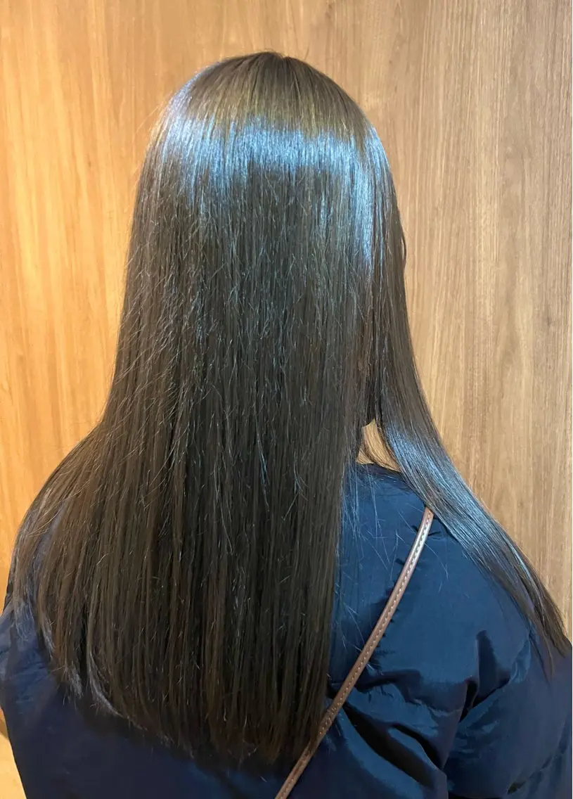 ロング カット ヘアカラー ⭐️ airi⭐️のヘアスタイル