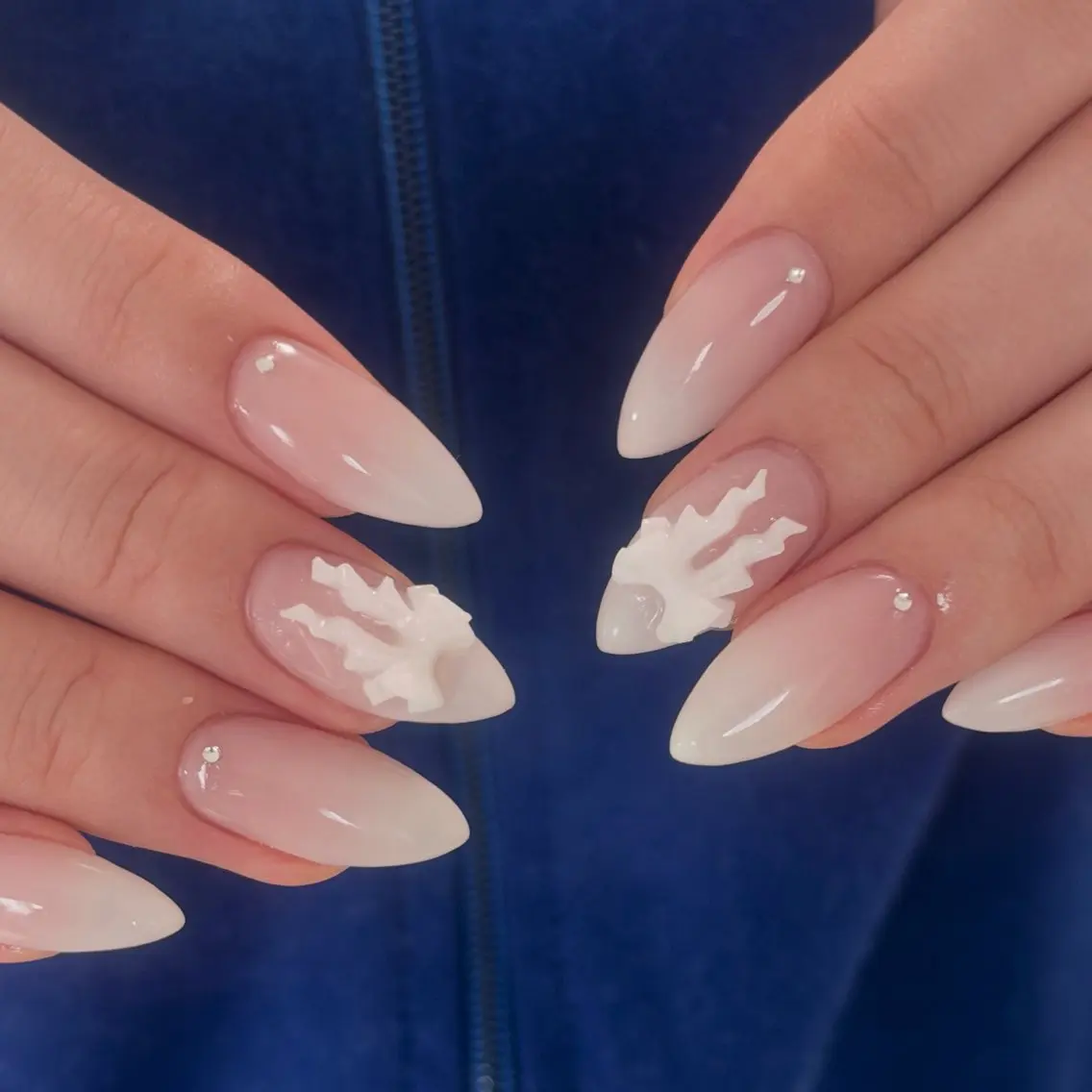ミディアム 韓国風ヘア ハンドネイル navi nail ayaneのネイルデザイン