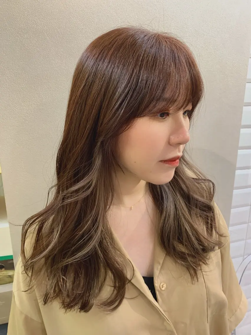 ロング カラー ブラウンカラー インナーカラー ピンクカラー ピンクブラウン カット ヘアカラー トリートメント hubhair レイヤー/透明感のヘアスタイル