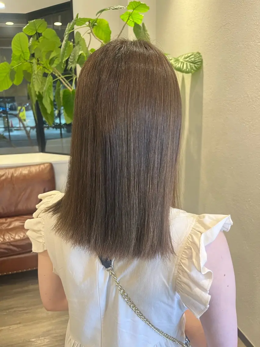 ヘアカラー カットモデル unaのヘアスタイル