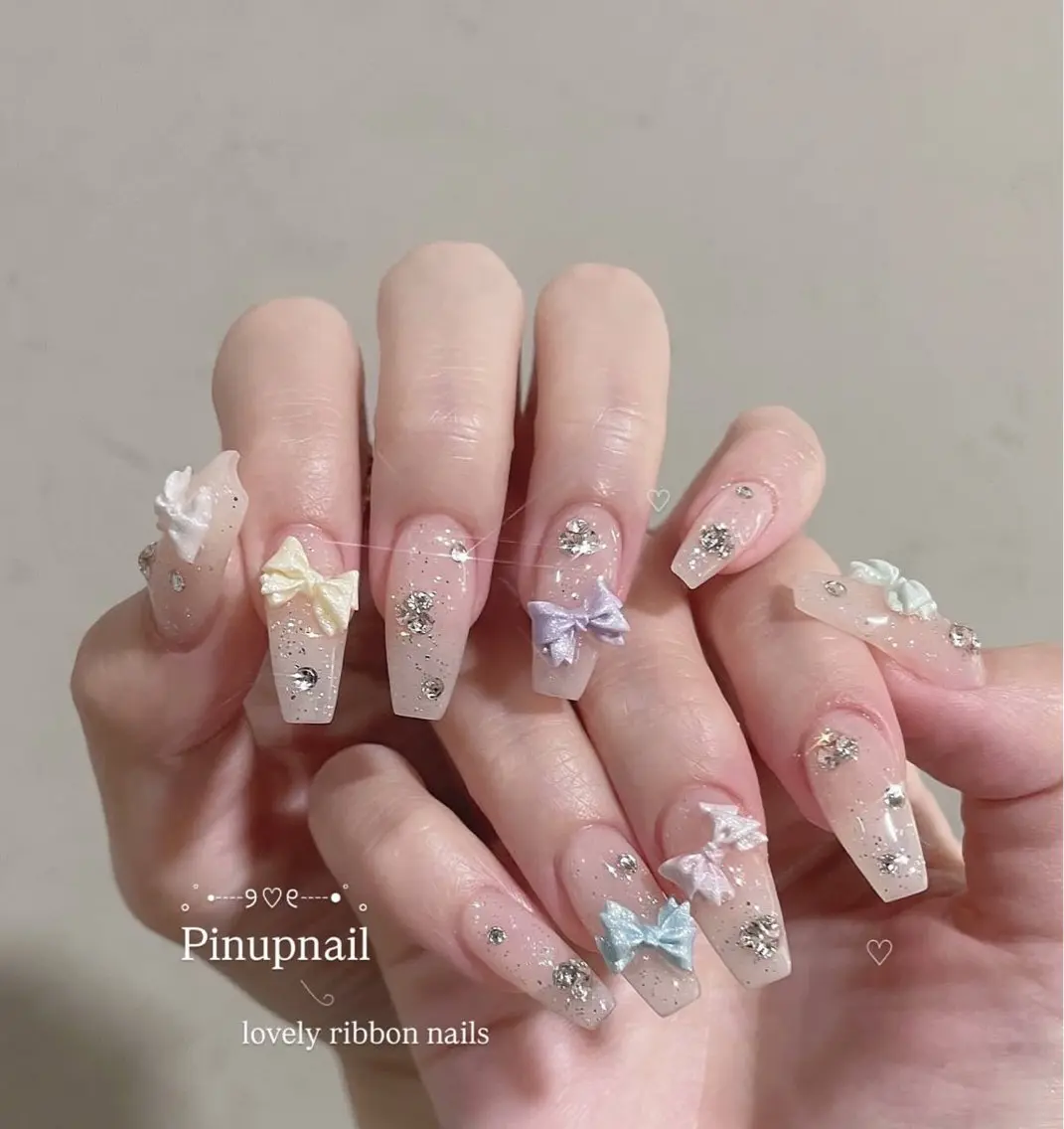 ネイル 長さ出し グラデーション キラキラネイル マグネットネイル ニュアンスネイル Lee Nails チップ長さだし専門店のネイルデザイン