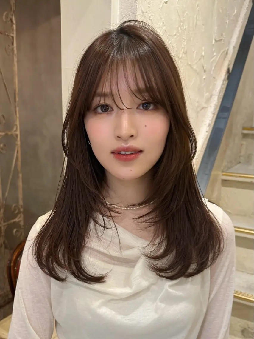 ロング カット ヘアカラー トリートメント やました もえかのヘアスタイル
