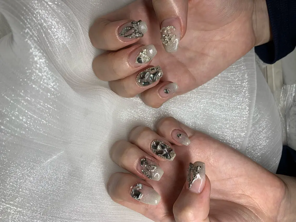 ネイル akina nailsのネイルデザイン