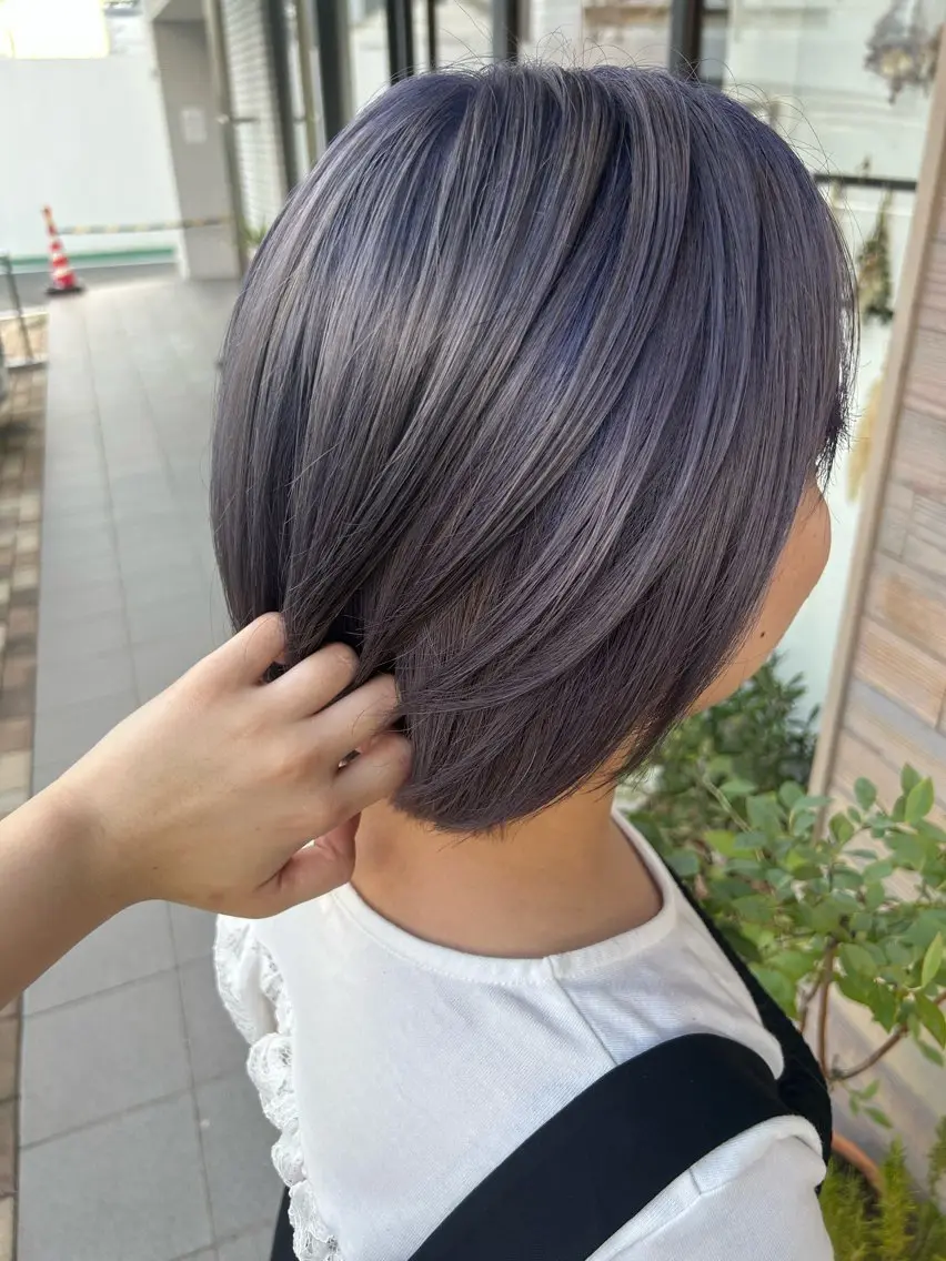 ショート カット ヘアカラー トリートメント 高津 千慧のヘアスタイル