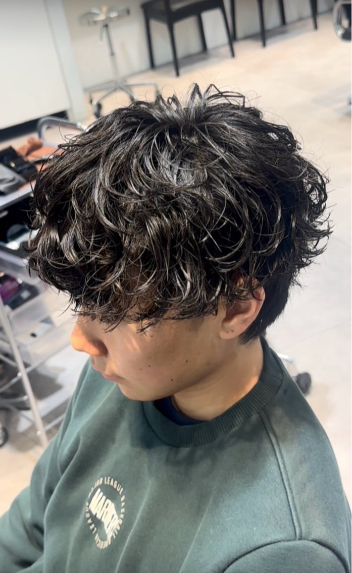ショート パーマ メンズ メンズパーマ 似合わせパーマ🔥 河浪 大智のヘアスタイル
