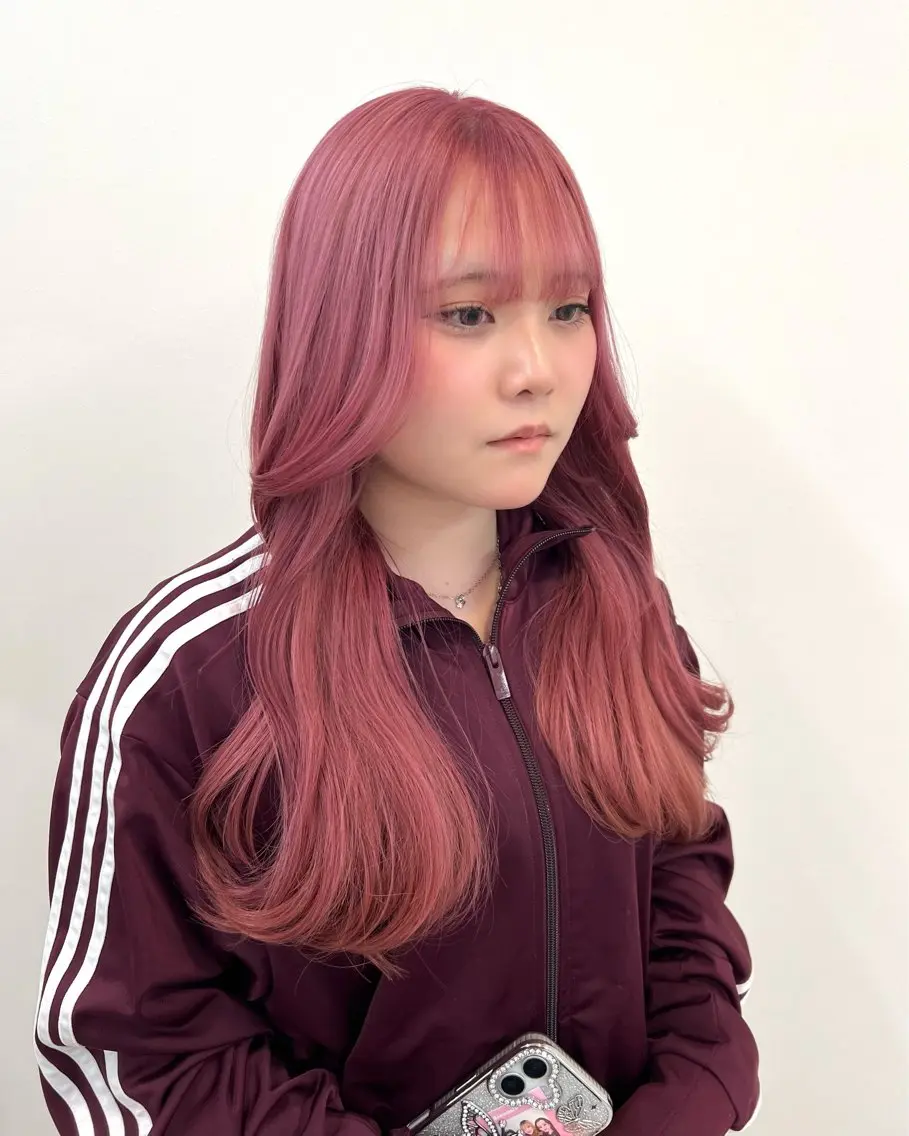 ロング カラー ブリーチ ケアブリーチ カシス ピンクカラー ホワイトピンク ブリーチカラー🦋‪ 田中さくらのヘアスタイル