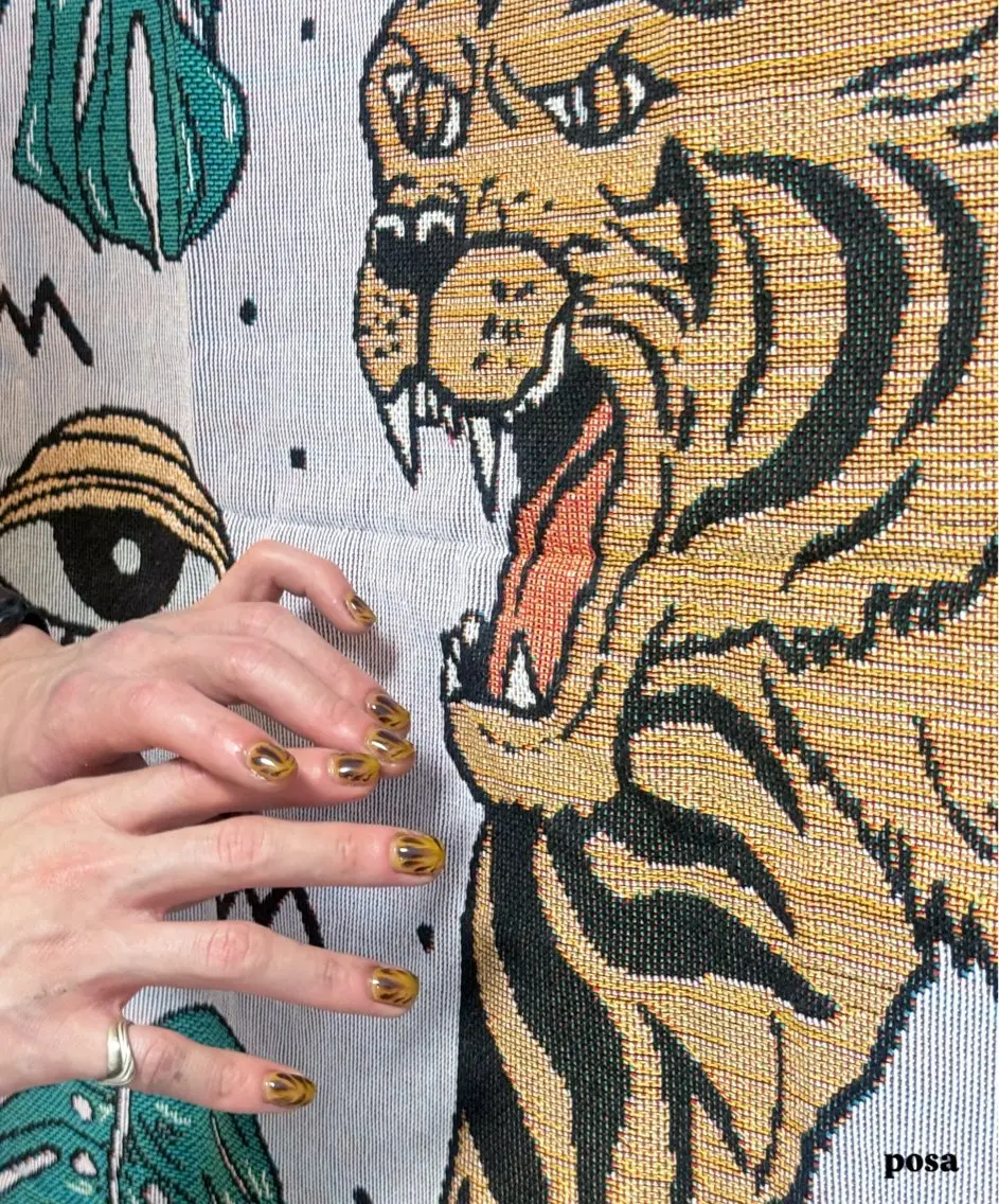 ネイル ニュアンスネイル シンプルネイル ハンドネイル posa nail モエミのネイルデザイン