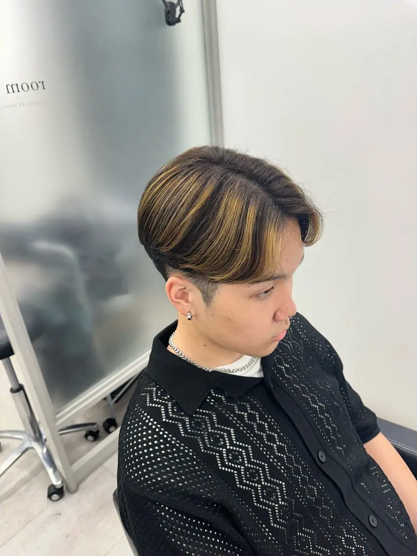 メンズ メンズブリーチ カット 縮毛矯正 三井淳平 /曲がる縮毛矯正のヘアスタイル