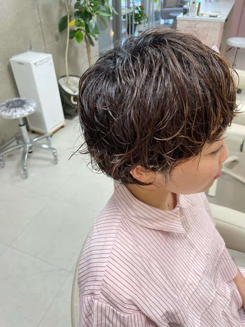 ショート カラー パーマ カット パーマ トリートメント 坂本 沙也加のヘアスタイル