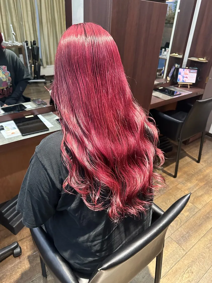 ロング ロング ヘアカラー CURE 朱梨のマツエク・マツパデザイン