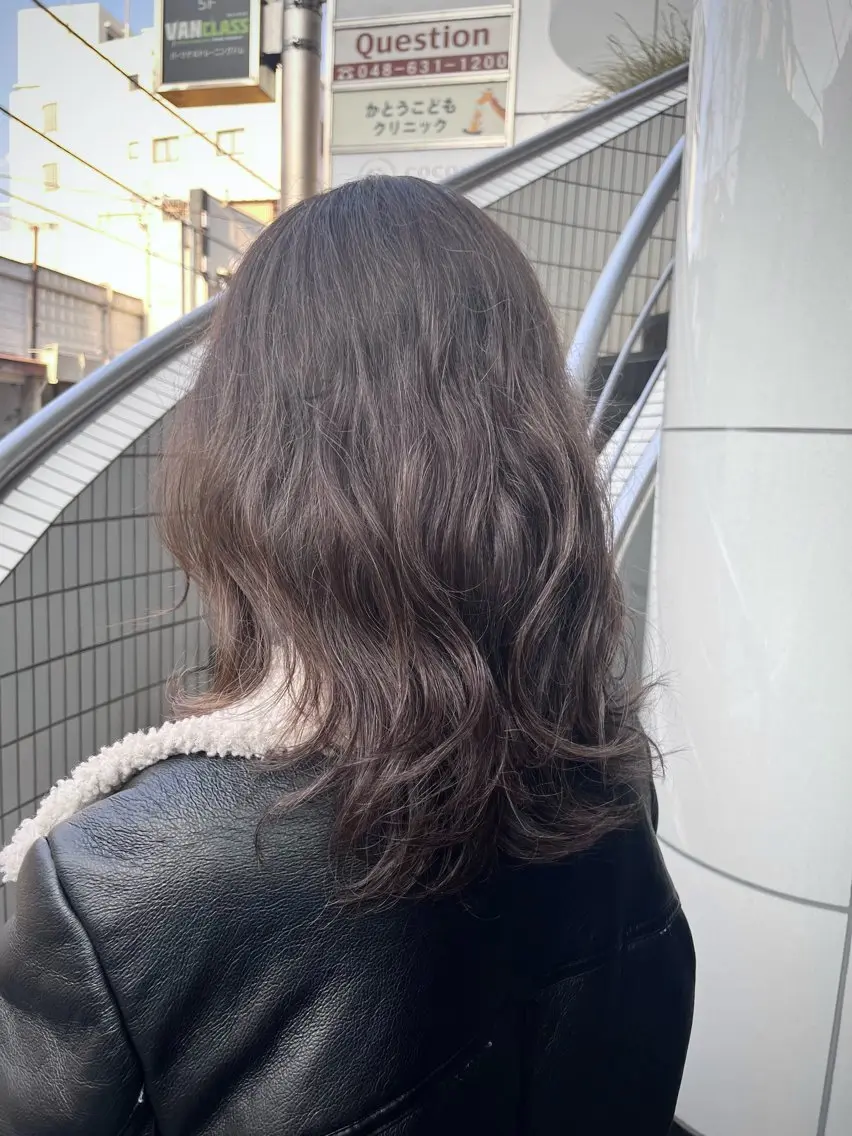 ミディアム ヘアカラー トリートメント 西形 梨瑚のヘアスタイル
