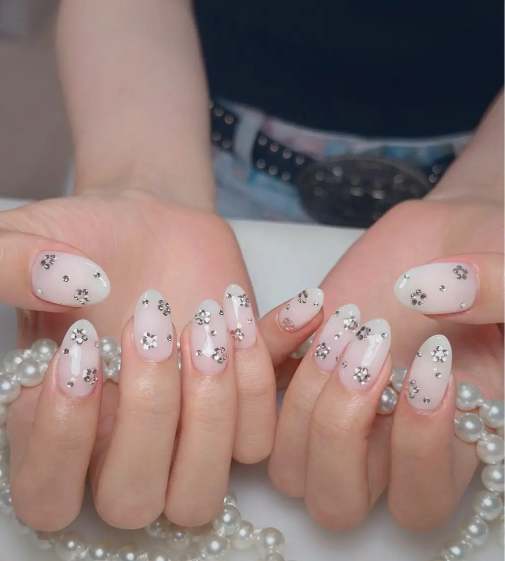 ネイル オーロラネイル 長さ出し フットネイル 韓国ネイル ラメ(グリッター) 👍thumbs up nail👍のネイルデザイン