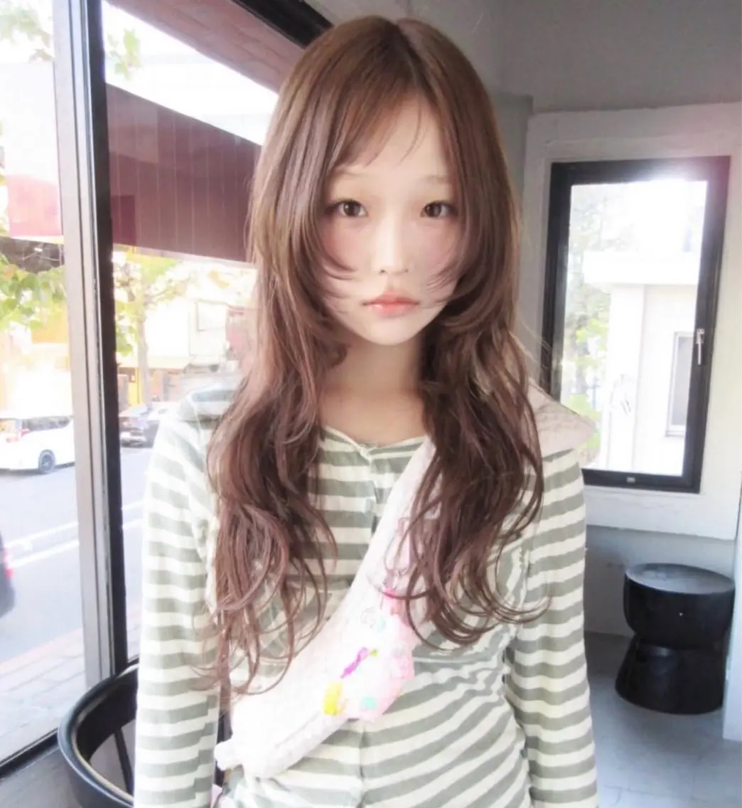 カラー ブリーチ ダブルカラー ブリーチなしカラー ヘアカラー イシカワ ルナのヘアスタイル