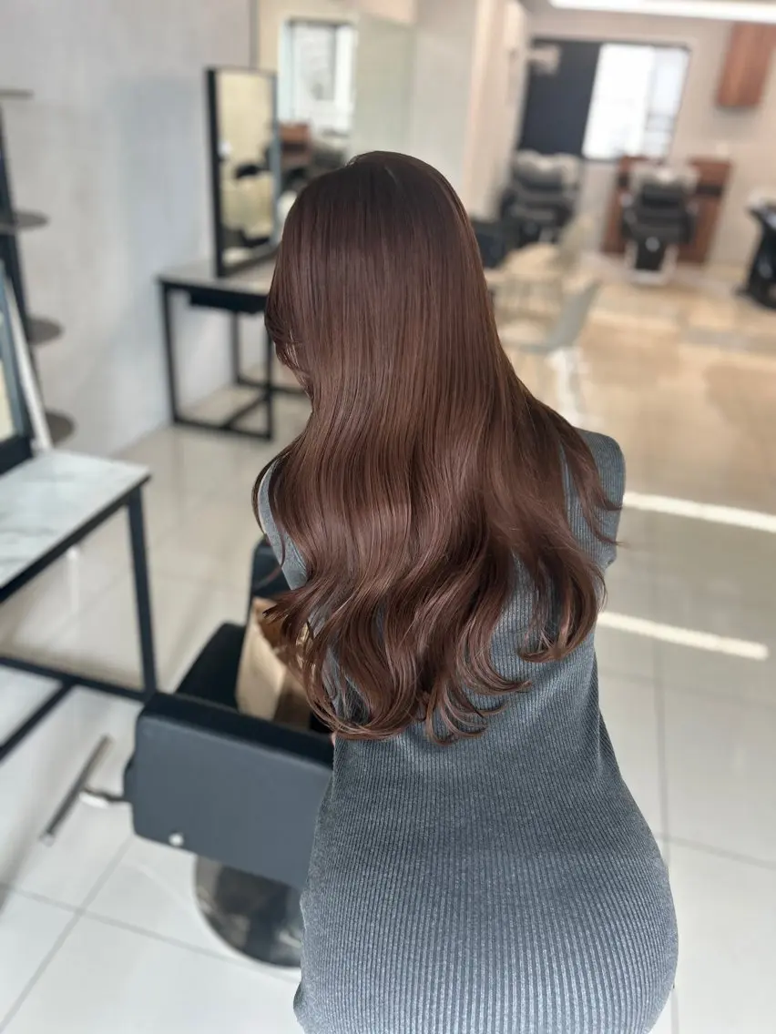 セミロング カラー ヘアアレンジ ベージュカラー ブリーチ グレージュ ブリーチなしカラー オリーブベージュ 【代表】 たき〜のヘアスタイル