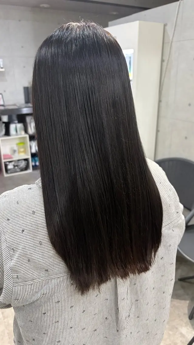 セミロング パーマ ショートボブ ボブ ハイライト 髪質改善 レイヤーカット トリートメント REVE 美容室のヘアスタイル