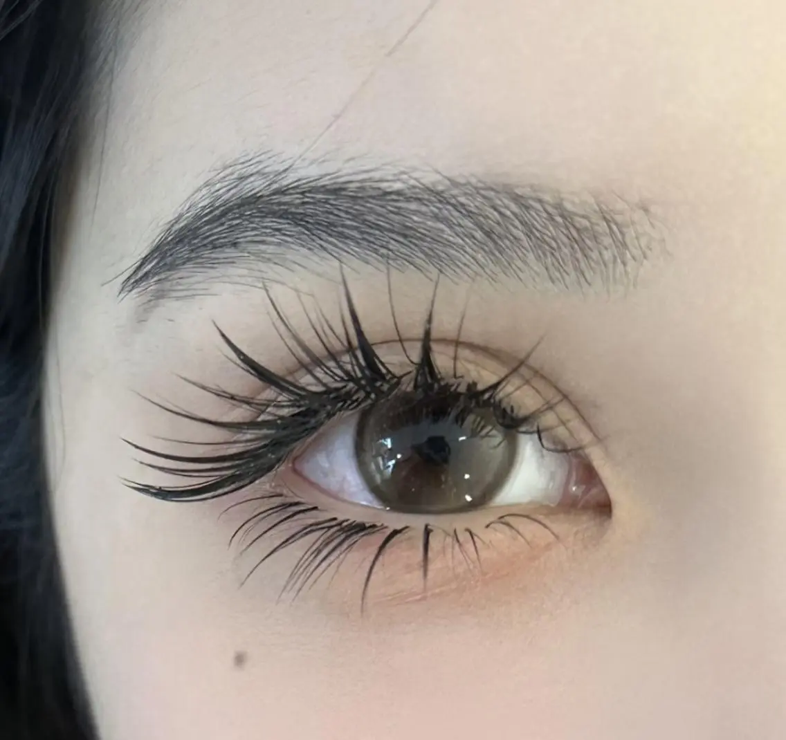 マツエク・マツパ 束感まつ毛 韓国風マツエク 下まつげエクステ ワンホンマツエク Akina&Eye lash🌼LED店のマツエク・マツパデザイン