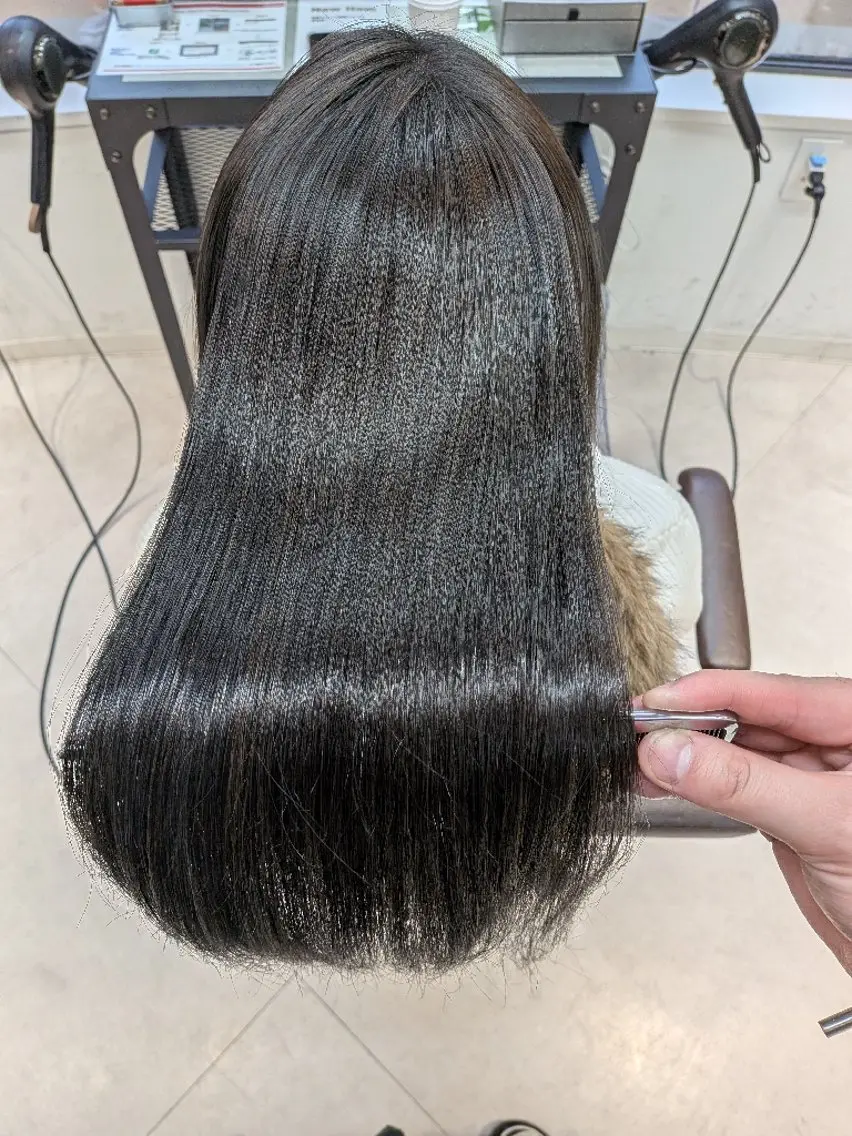 カラー グレージュ ヘアカラー トリートメント 八木琉河/ブリーチ/ ハイトーン艶髪カラーのヘアスタイル
