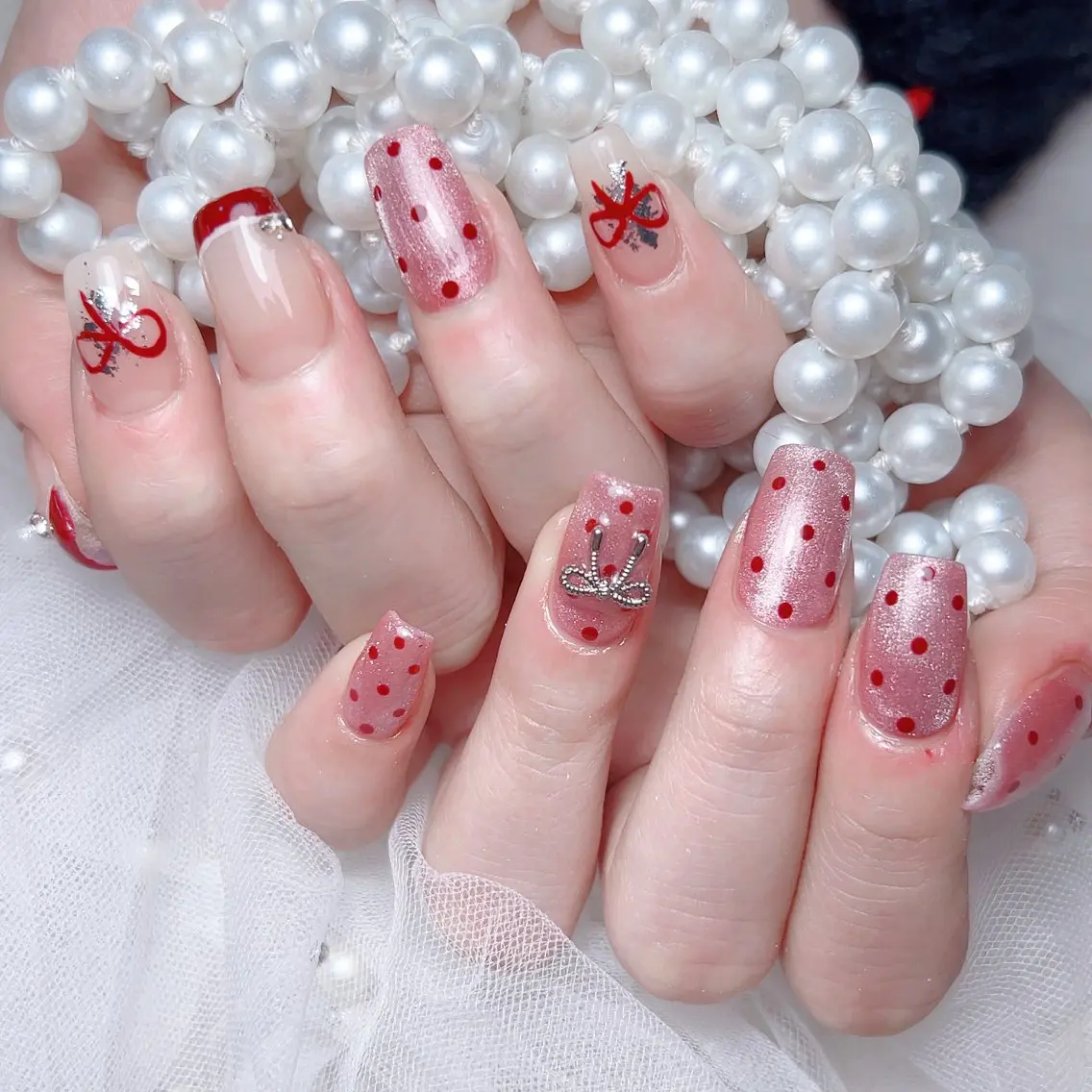 ネイル 🎀M nails✨ ビューティーのネイルデザイン