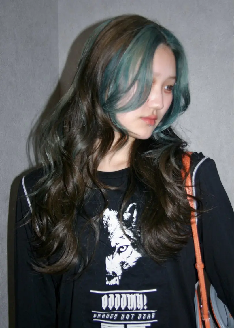カラー DEAN JECYのヘアスタイル