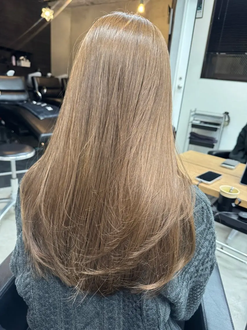 ミディアム カラー ヘアカラー トリートメント Rico / bob/グレージュのヘアスタイル