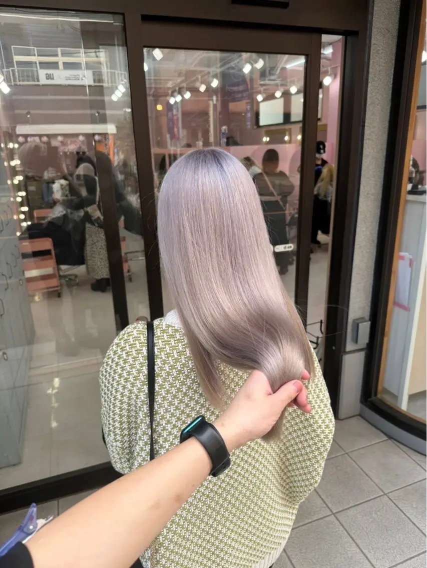 ミディアム カラー トリートメント ハイトーン/ゆるふわ 🧚𖥔ׁTOMO♡のヘアスタイル